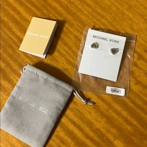 Michael kors earnings